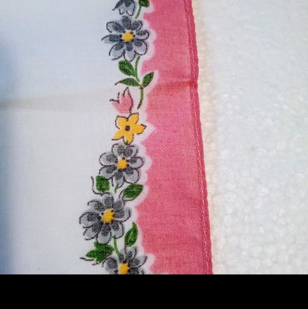 VTG NEW Never Used Crisp AnpromorphicPlayful Grey Kitty Pink White Hanky 50s/60s - Picture 9 of 12